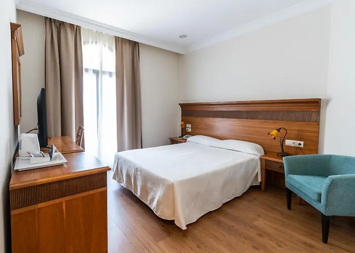 Hotel Globales Paraiso 4*