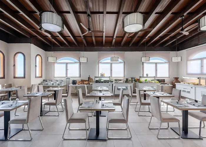 Globales Paraiso Hotel 4*