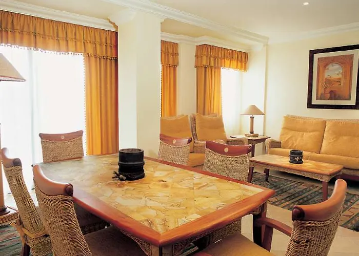 Globales Paraiso Hotell 4*